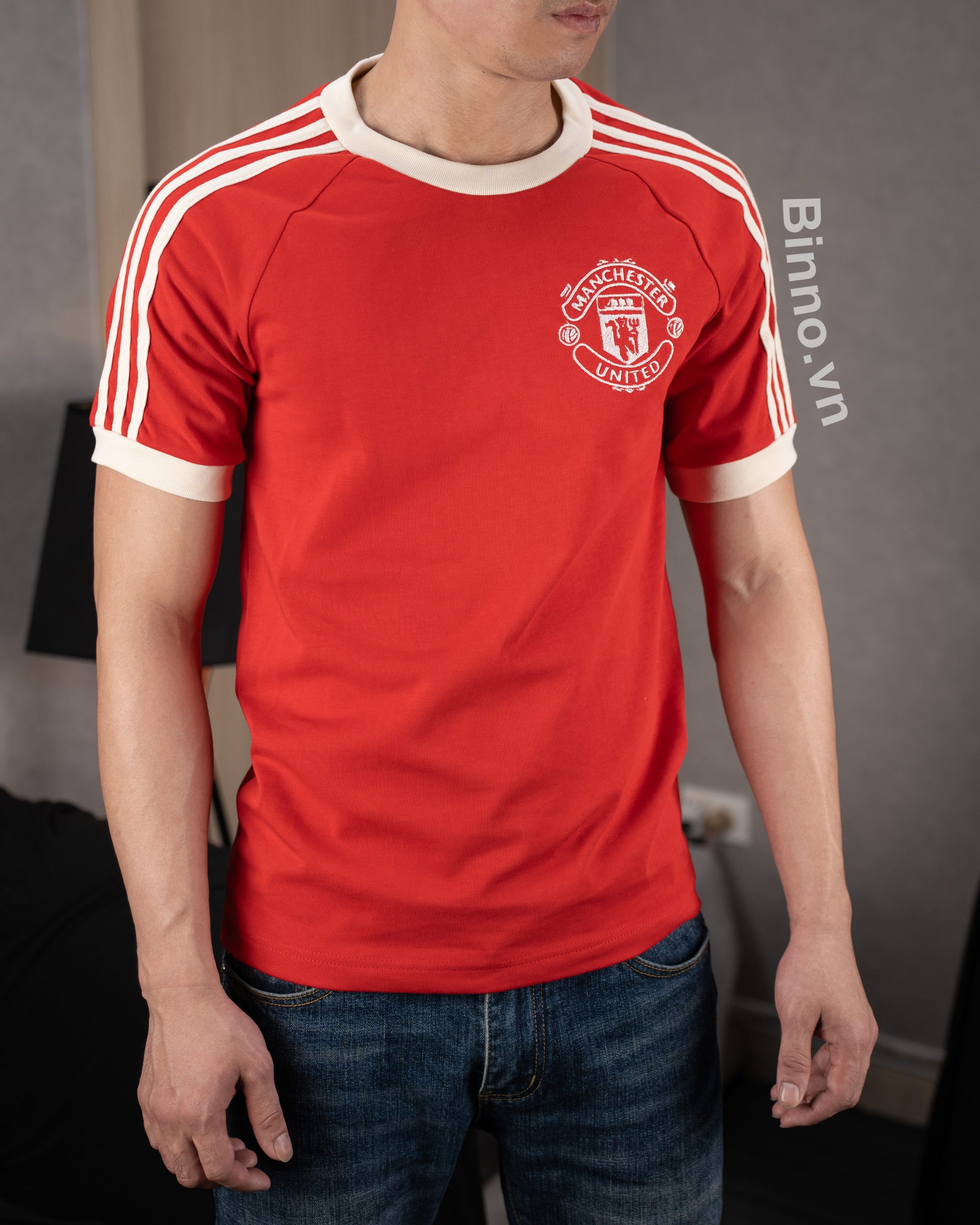 MU017