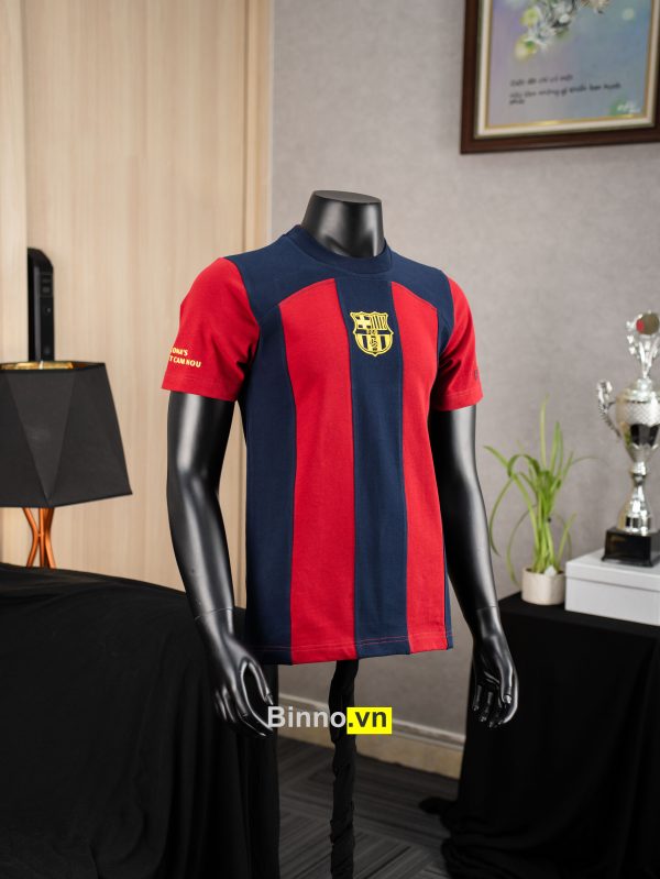 ÁO THUN FC BARCELONA - SỌC XANH ĐỎ (form ôm)
